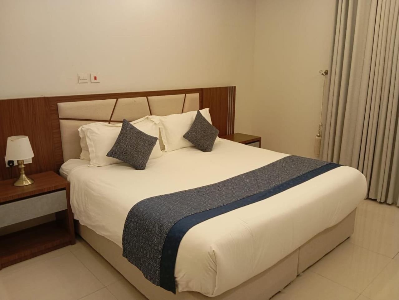 Remaz Suites Hotel Al Al Jubail Εξωτερικό φωτογραφία
